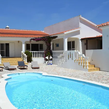 Casa Borboleta Gepflegte Mit Meerblick, Grossem Garten Und Pool, Traumlage Vila