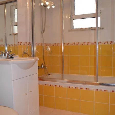 Вилла Casa Borboleta Gepflegte Mit Meerblick, Grossem Garten Und Pool, Traumlage